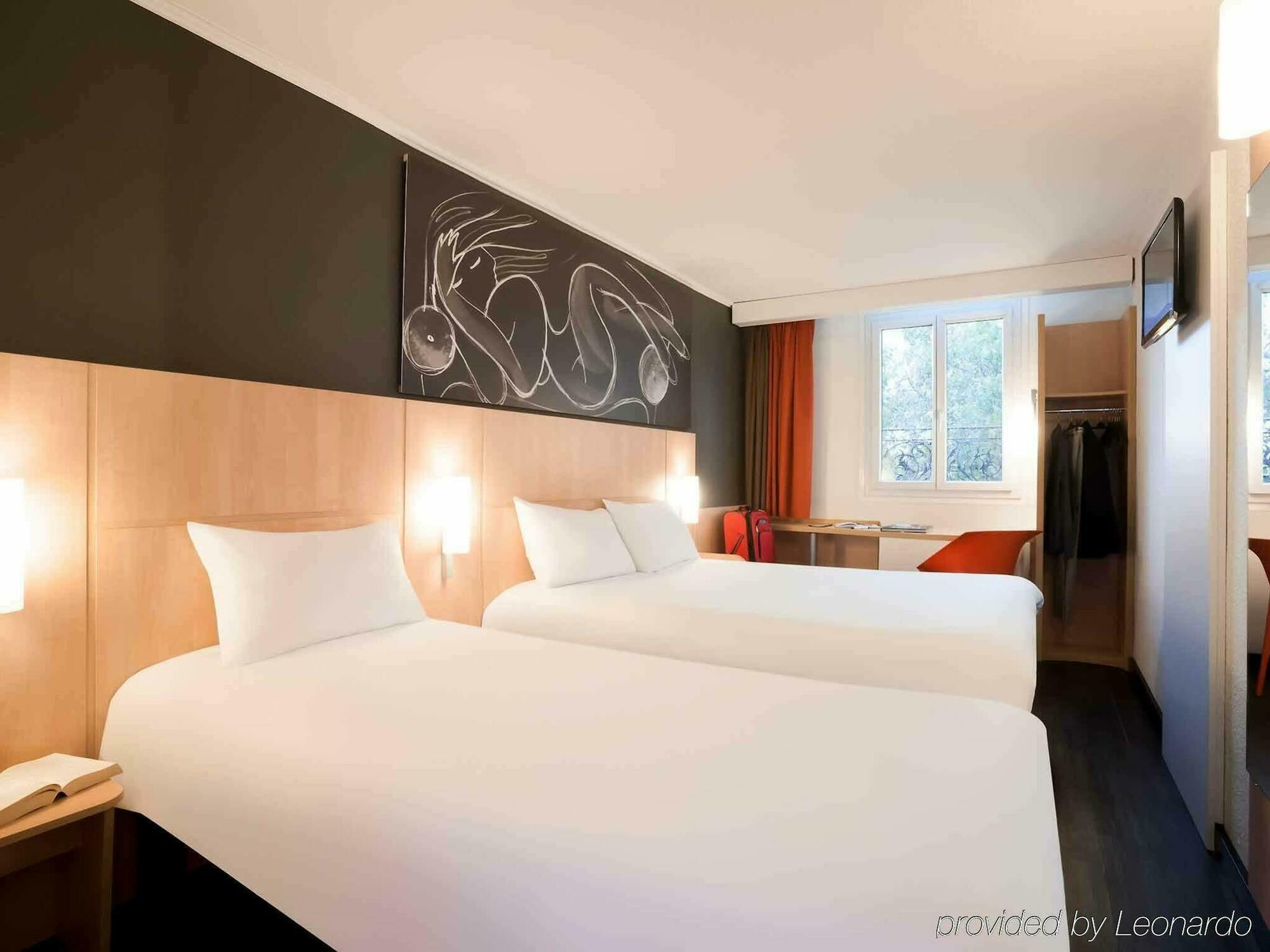 Ibis Maine Montparnasse Hotel Paris Exterior foto
